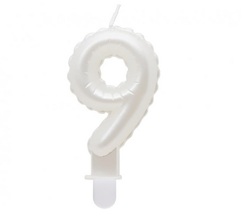 Gimtadienio žvakutės skaičiai - perlo baltumo