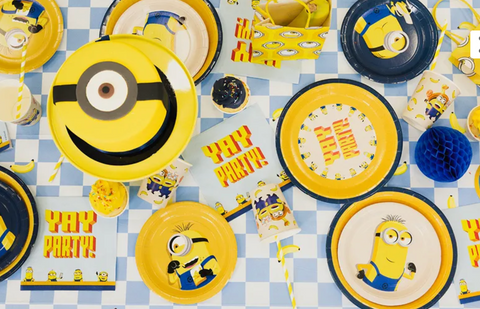 vienakrtines lekstes pakalikai minions gimtadienis