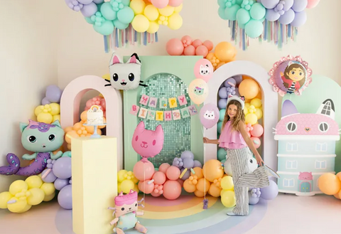 Spalvinga Gabby's Dollhouse girlianda vaikų gimtadieniui