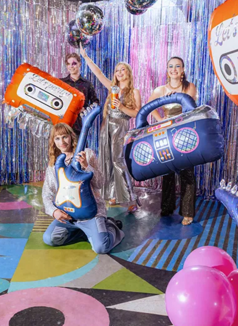 Gitaros formos balionas muzikos tematikos vakarėliui
Mėlynas balionas Gitara gimtadienio ir karaoke dekoracijoms